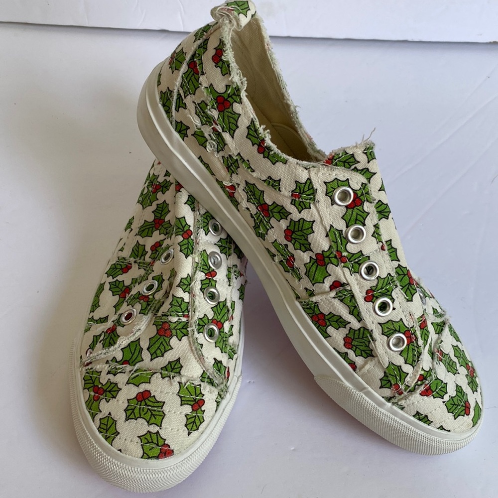 Corkys Babalu Christmas Holly Holiday Sneakers VGUC size 7